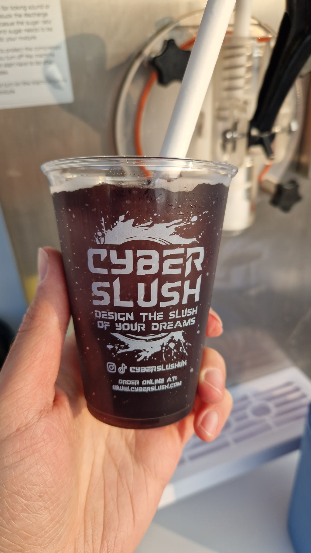CyberSlush Blue Raspberry Slush Syrup 5L - Glycerol-Free, Naturally Flavoured, Vegan, Gluten-Free, Alcohol-Free - for Home Slush Machines Ideal for Ninja® Slushi Machines